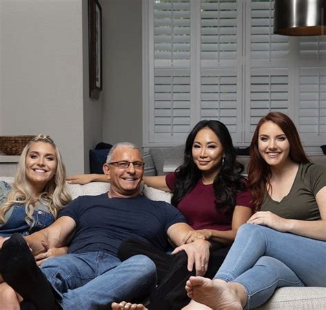 robert irvine family photos.